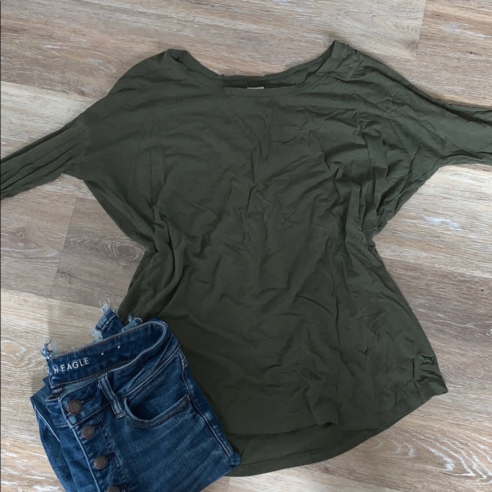 Women’s VS Long Sleeve